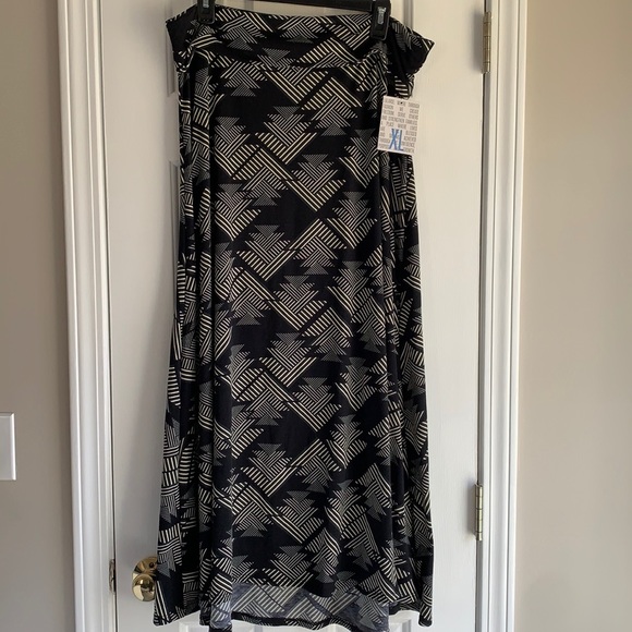 LuLaRoe Dresses & Skirts - LuLaRoe Maxi Skirt